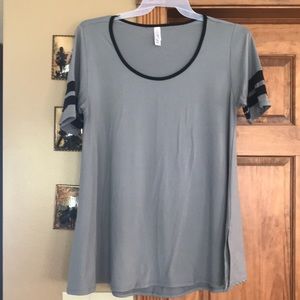 Lularoe perfect t size m